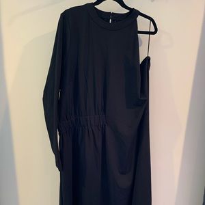 The Perfect Little Black Sexy Dress!